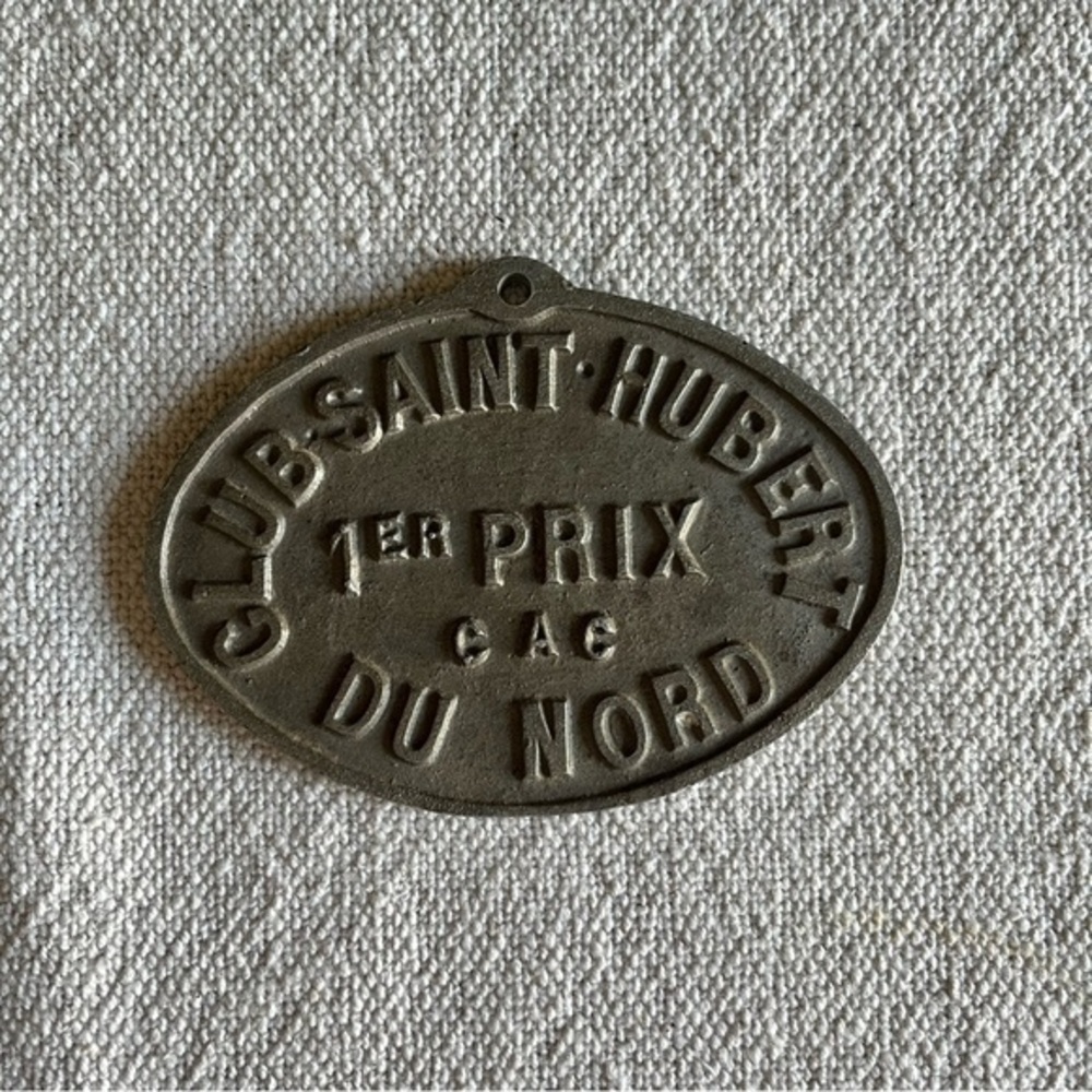 Vintage Club Saint Hubert Medal